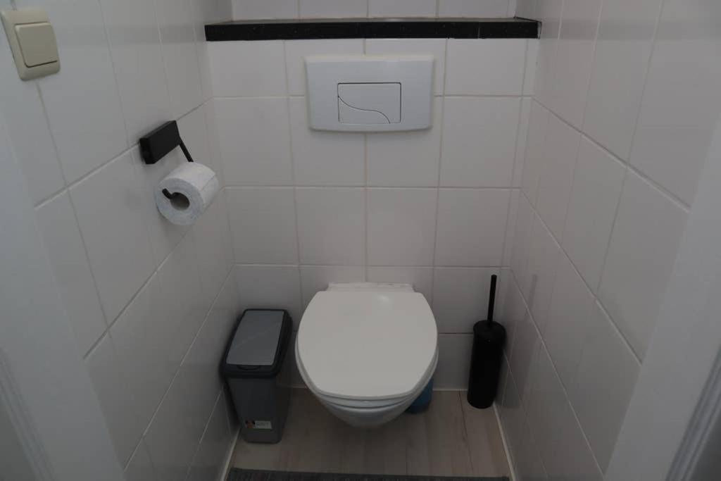 Modern Appartement Met Uniek Zeezicht Коксейде Экстерьер фото